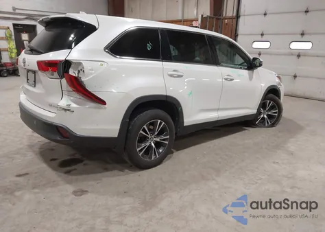 2019 Toyota Highlander Le Plus z USA, uszkodzony, nr VIN 5TDBZRFH4KS976699